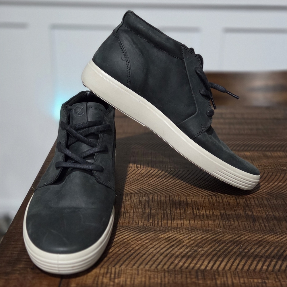 ECCO Soft Classic High Top Leather Chukka Boots Size 11